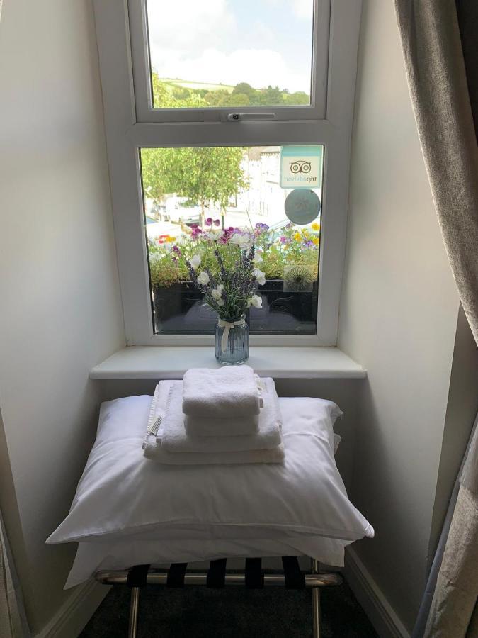 Madelines Accommodation Tinahely ภายนอก รูปภาพ